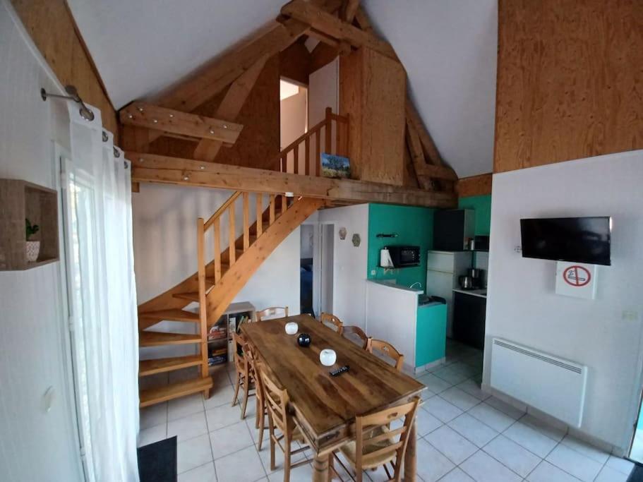 La Maison Bleu Du Lac De Celine Giffaumont-Champaubert Exterior foto